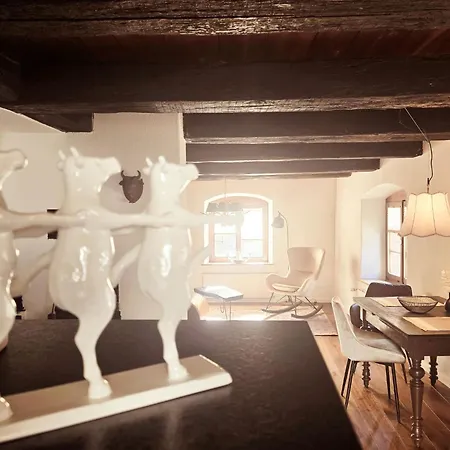 Chalet Happy Cow - Top Lage Naehe Bodensee, Rheinfall, Schaffhausen & Zuerich - Laendliche Idylle Mit Privat-Parkplatz Und Viel Komfort - 120M2 - 3 Stockwerke Ramsen Exterior photo