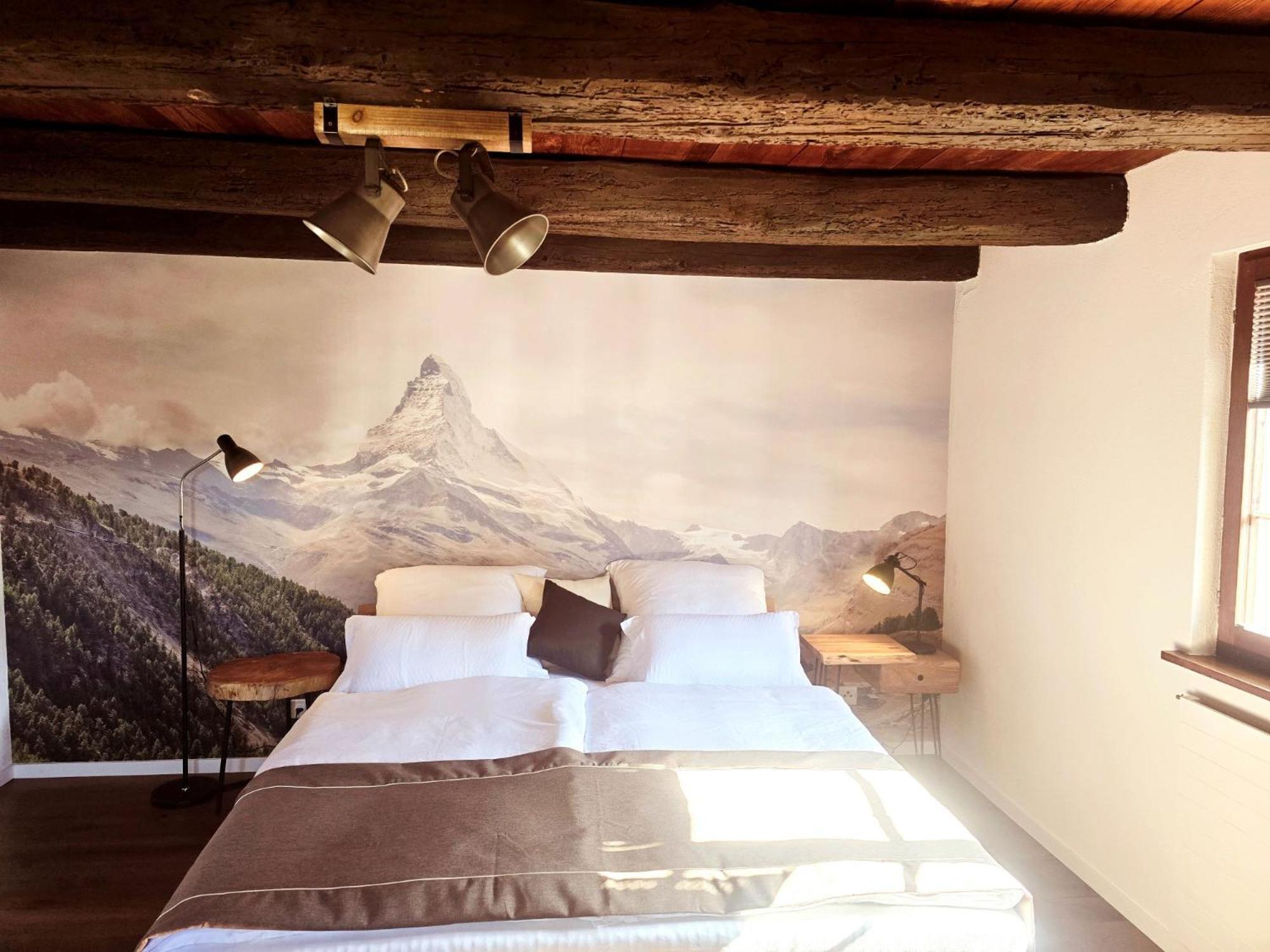 Holiday home Happy Cow - Lage Naehe Bodensee, Rheinfall, Schaffhausen & Zuerich - Laendliche Idylle Mit Privat-parkplatz Und Viel Komfort - 120m2 - 3 Stockwerke *
