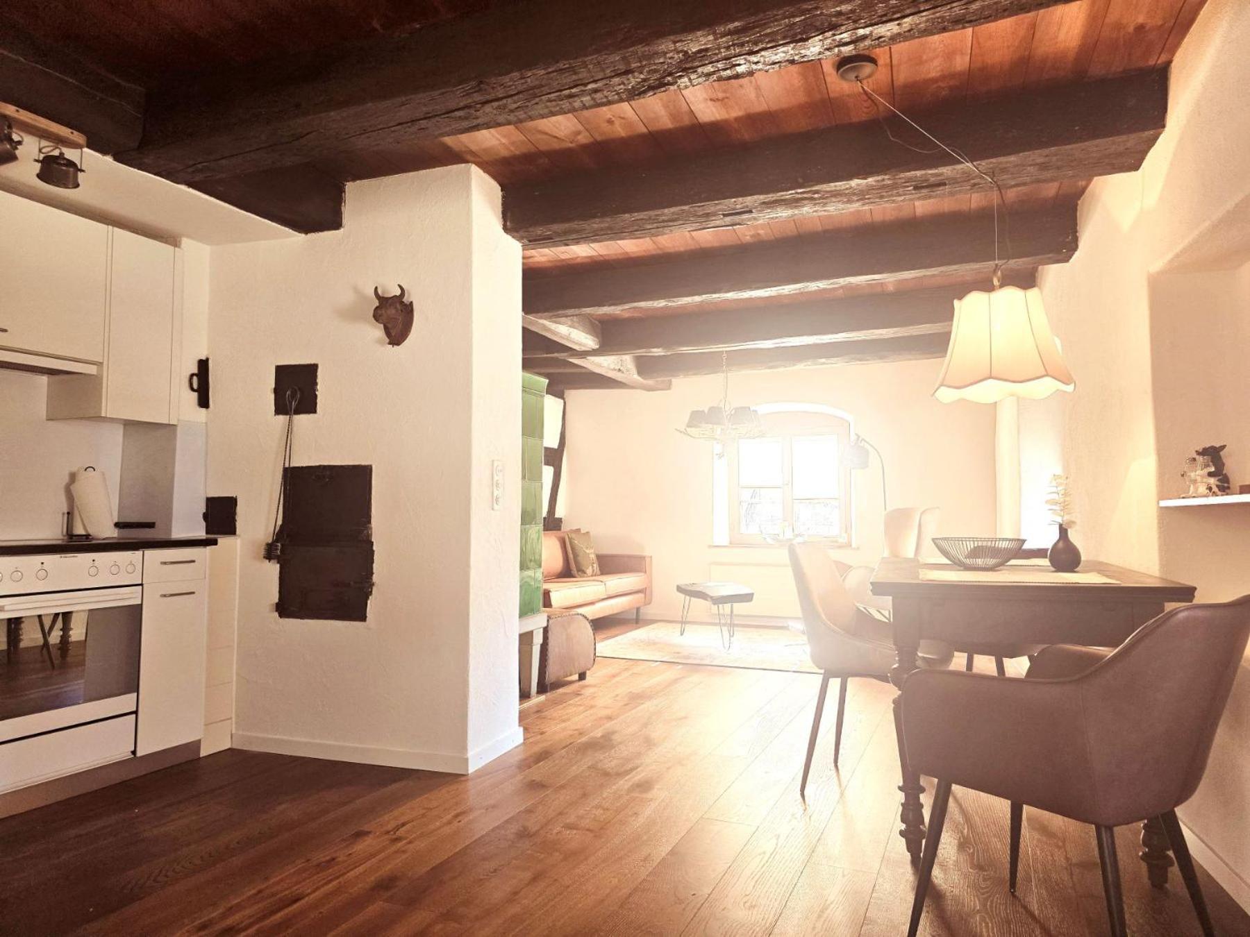 Holiday home Happy Cow - Lage Naehe Bodensee, Rheinfall, Schaffhausen & Zuerich - Laendliche Idylle Mit Privat-parkplatz Und Viel Komfort - 120m2 - 3 Stockwerke *